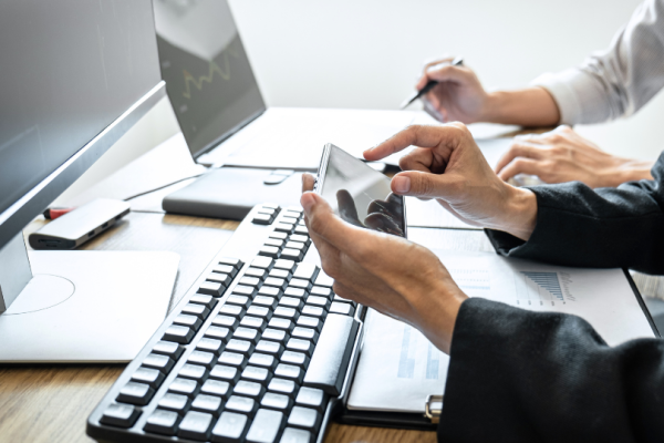 Come l’AI cambia la Gestione e l’Analisi dei Dati